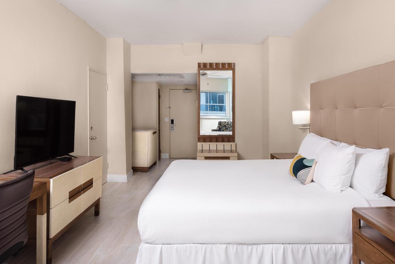 Sherry Frontenac Oceanfront Miami Beach Exterior photo